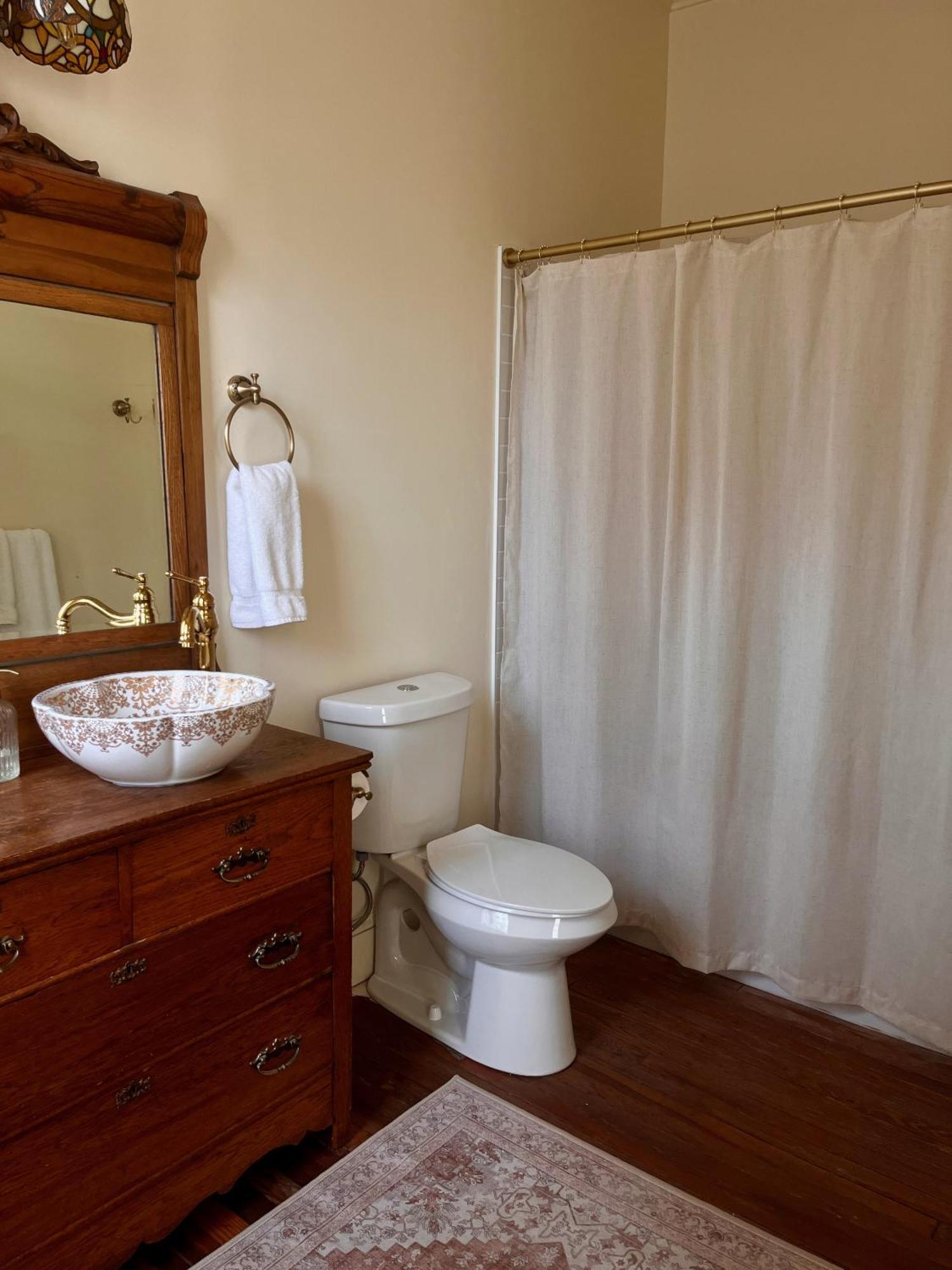 Tanglewood Inn Greenville Zimmer foto